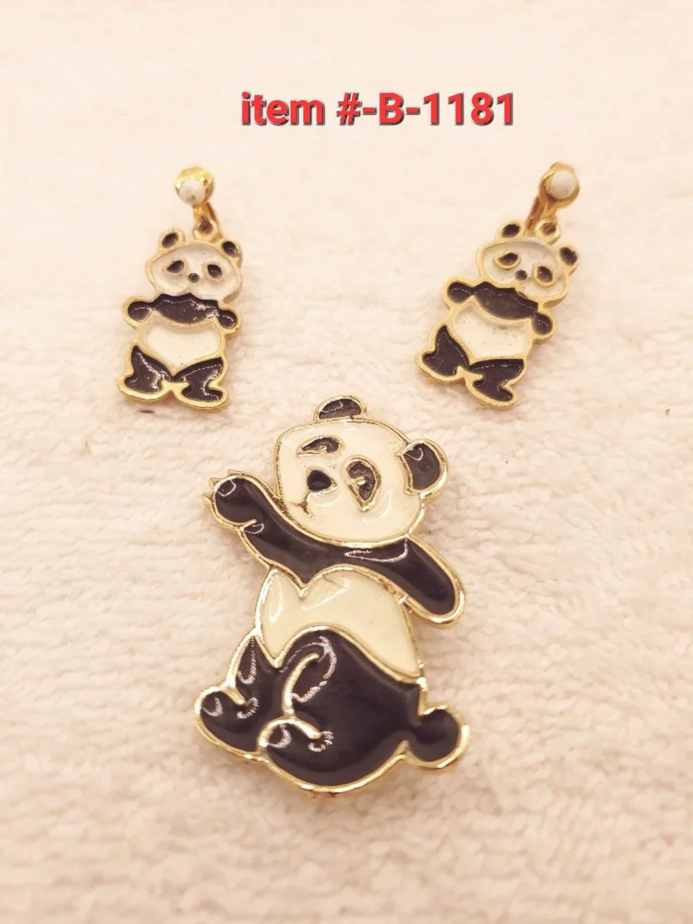 1 Panda Brooch with matching cubs clip on earrings,. item # B-1181, wt. 32 grams